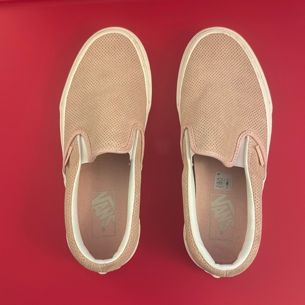 VANS Slip On Sneaker Womens Size 8 Perforated